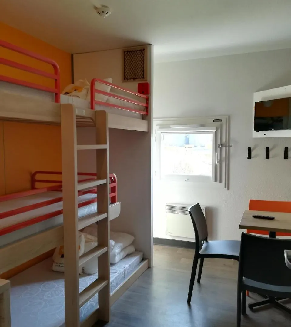 Hotelf1 Geneve Saint Julien En Genevois Viry
