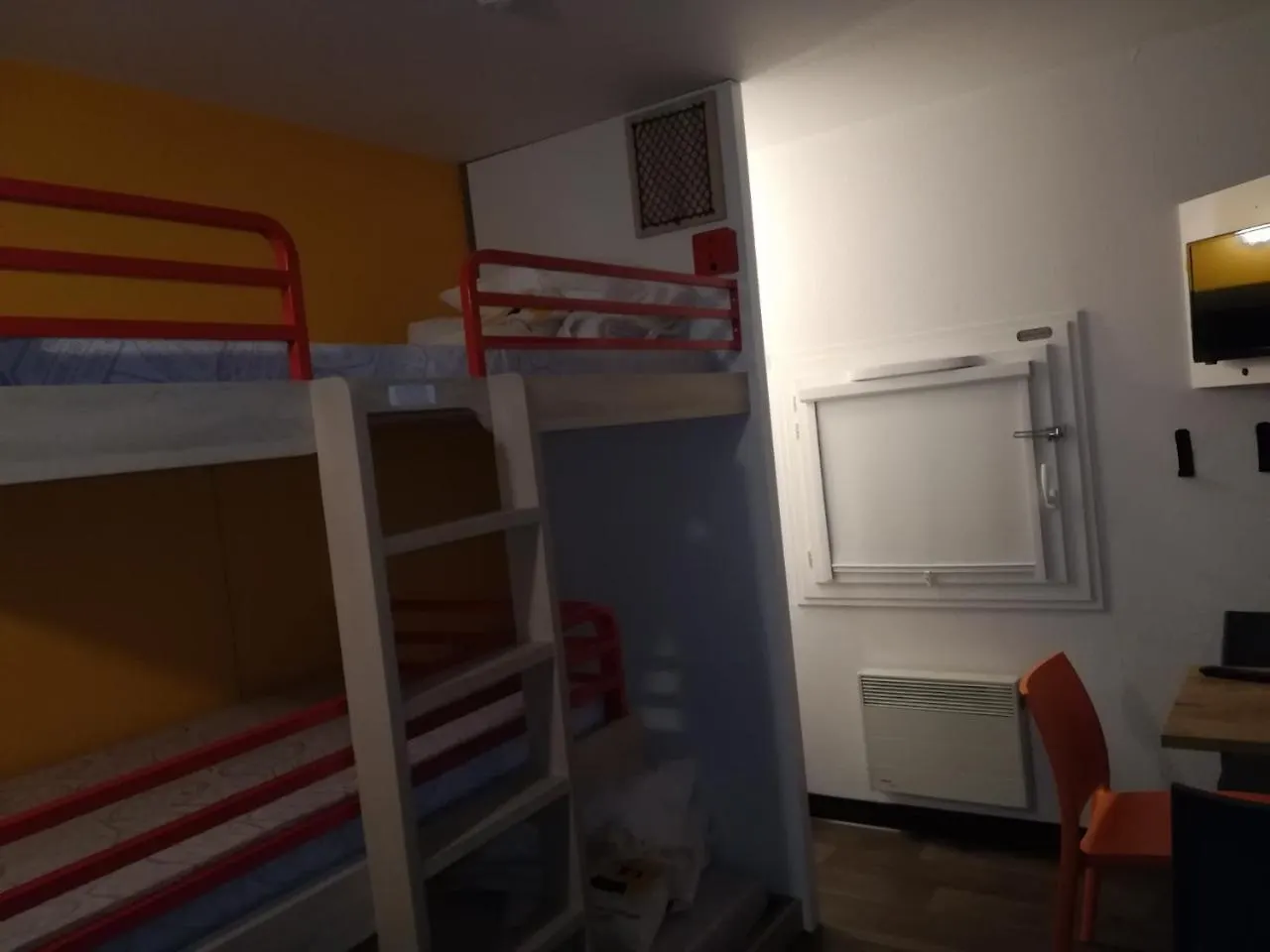Hotel Hotelf1 Geneve Saint Julien En Genevois Viry